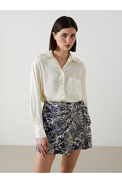 LC Waikiki Nevavm Oversize Satin Women's Shirt with a Difference