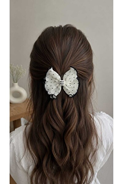 Kidyco.Store 🎀   مشبك شعر بتفاصيل فيونكة باللونين الأسود والأبيض - تصميم أني...