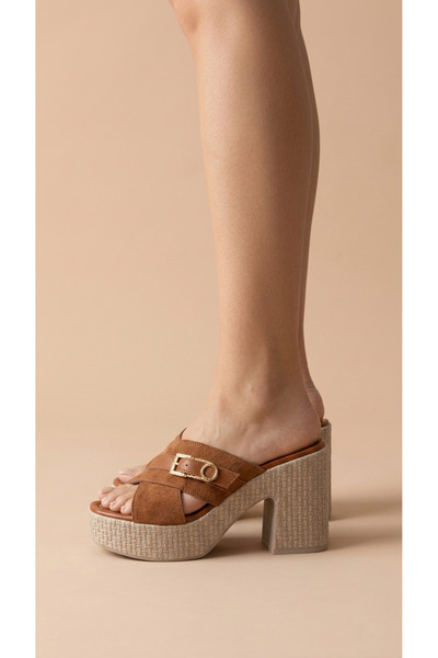 Moda Lime Side Buckle Detailed High Lightly Padded Heeled Comfortable Women's Summer Slippers Sandals