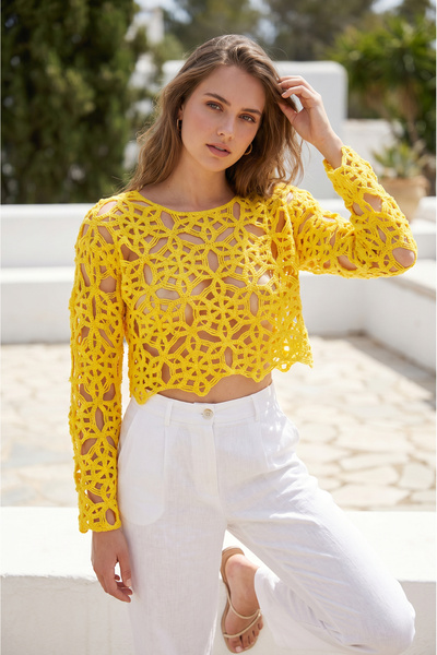 SAYZEN Mix Pattern Lace Embroidered Blouse