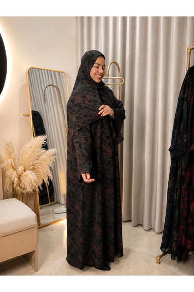 Passion by rahi Beautiful pattern detailed Abaya&Hijab