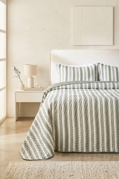 Ocean Home Textile Pamuklu Kapitoneli Haki Renk Çizgi Desen Çift Kişilik Yata...