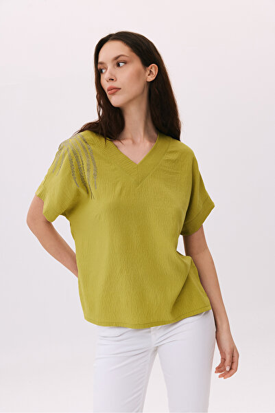 DAIDO Women's V-Neck Stone Decorated Short Sleeve Blouse 6229 Pistachio Green