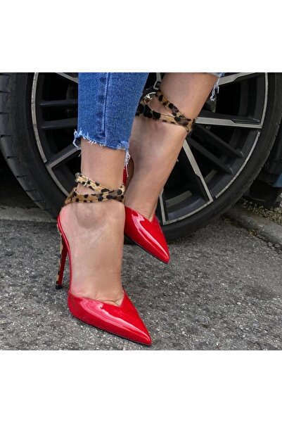 MYVOLANTE Red Patent Leather Leopard Pattern Detail Heeled Shoes