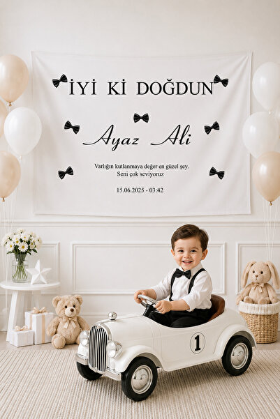 Vendini Kaliteli kumaş, Kişiye Özel Papyonlu Doğumgünü Duvar Afişi Duvar Örtüsü