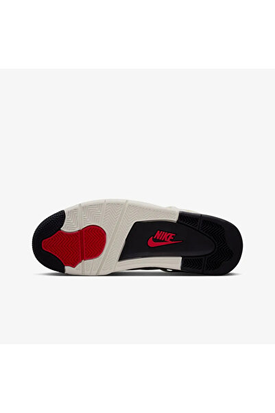 Nike Air Jordan 4 Retro 👟 - Şıklığı ve Konforu Birleştir!