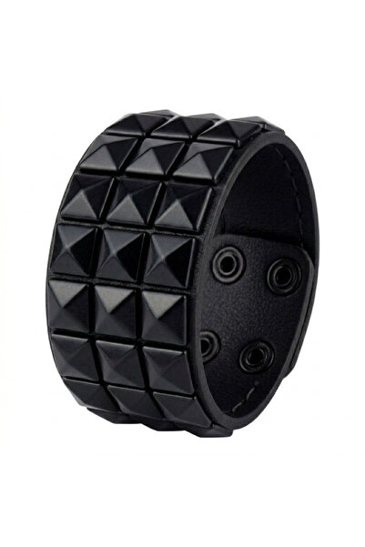 targay Pyramid Studded Bracelet Size S 20 cm Size m 22 cm Size L 24 cm