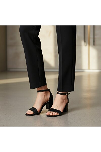 OEM Elegant women's high-heeled Sandals , made of eco- Leather , GK238