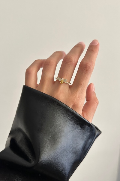 Okko Store Women's Stone Bee Ring