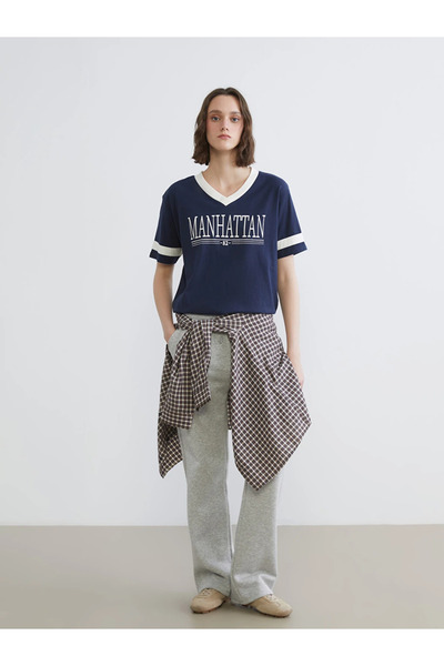LC Waikiki Navy Blue V-Neck Printed Oversize Women's T-Shirt