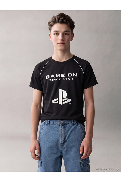LC Waikiki تي شيرت مطبوع عليه PlayStation للأولاد من NEVAVM