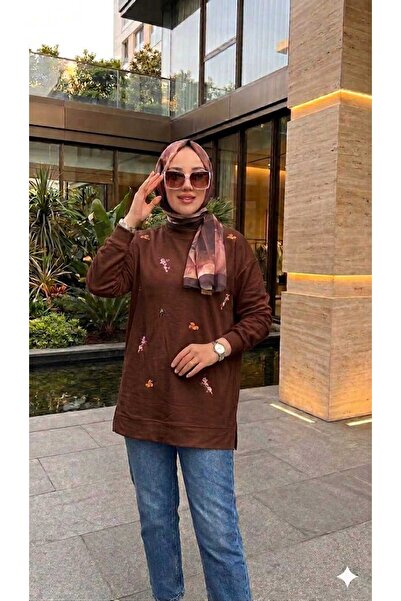 Butik Embroidered Hijab Sweatshirt