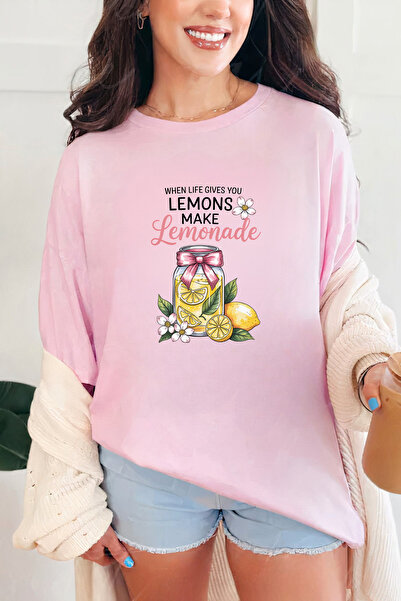 Sarah's Boutique Women's T-shirt – 100% cotton – Make Lemonade