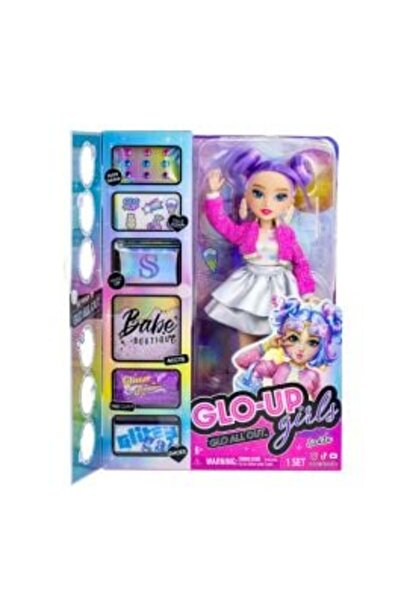 GLO-UP girls Κούκλα, Γκλο Όλ Οουτ, Σάντι