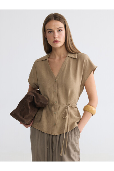 LC Waikiki Nevavm Women's Shirt with Belted Waist
