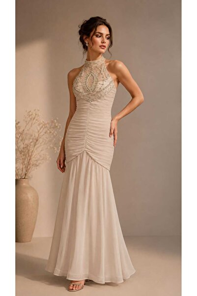 Mesk dresses إطلالة النجوم