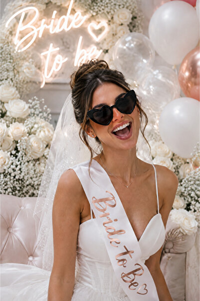 Happyland Siyah Kalp Şeklinde Bride To Be Gelin Gözlüğü, Gelin Partisi Aksesuarı, Bekarlığa Veda Partisi İçin Gelin ve Nedime Gözlüğü, Kadın Güneş Gözlüğü