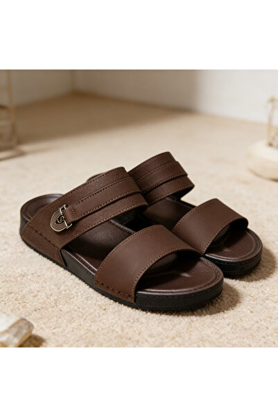 Khayrat Slipper صندل رجالي إيطالي شهير بتصميم مميز بنقشة جلد التمساح، مع مشبك...