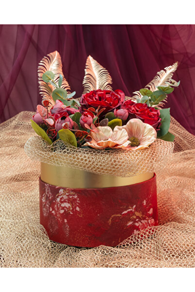 Burgundy Gifts Secret Garden - Aranjament floral