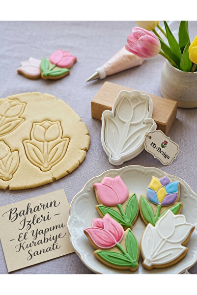 Onflow Elegant Tulip Figured Cookie Mold and Sugar Dough Shaper (Boutique Pas...