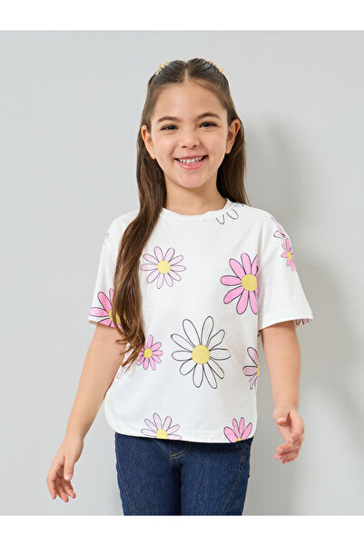Styli Girls Floral Print Regular Fit T-Shirt