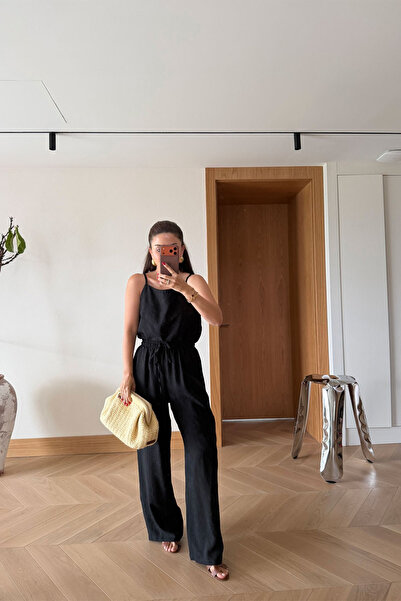 Özge Özgenç Self-Patterned Blouse and Pants Set
