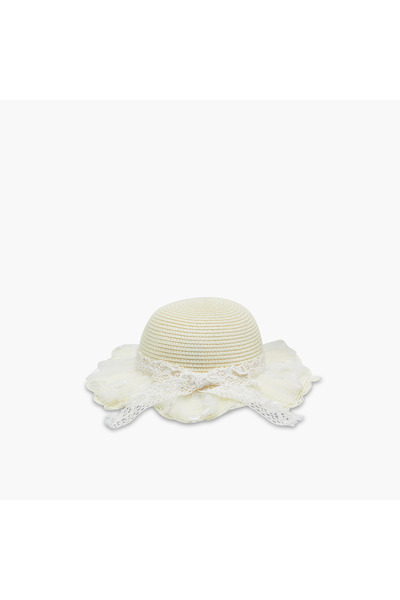 Juniors Hat with Lace Trim