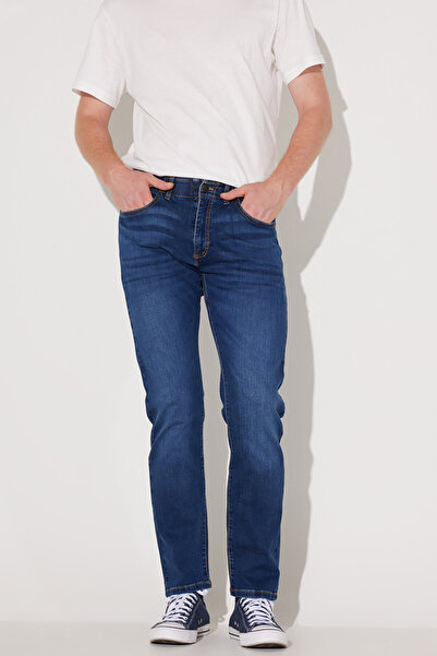 Lee Extreme Motion Slim Fit Dar Kesim Normal Bel Mavi Esnek Jean Kot Pantolon