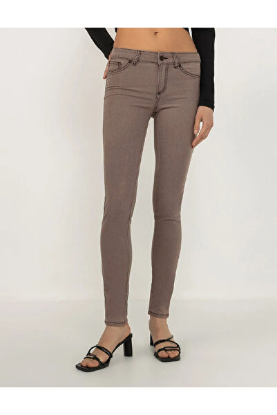 Evendi Pantaloni, Maro
