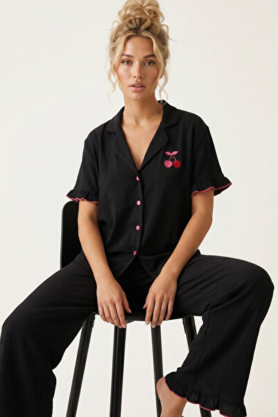 Siyah İnci Black Cherry Embroidered Crinkle Short Sleeve Buttoned Pajama Set ...