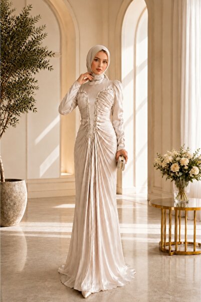 Store GAMZE YILMAZ COLLECTION Taş İşlemeli Drapeli Zarif Işıltılı Kumaş Abiye...