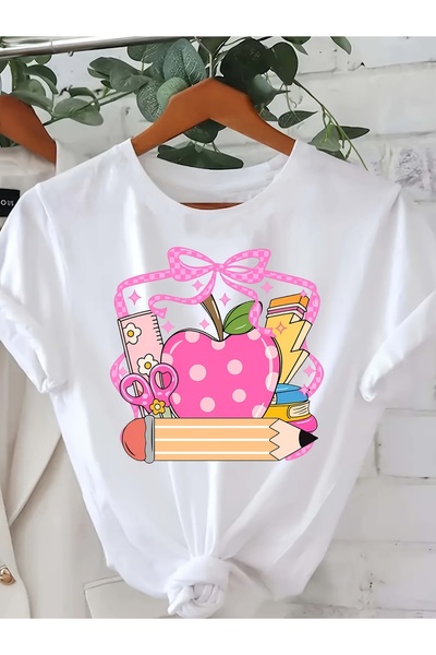 1001 Line تي شيرت عصري بتصميم جرافيك أنيق، يتميز بطبعات عصرية ومظهر جذاب، مصن...