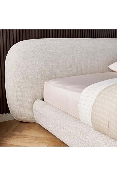 Sleep Smile Diana wooden upholstered bed with high back and classic details