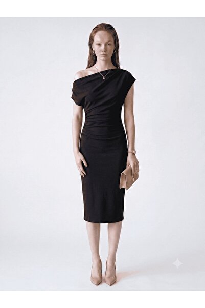MOVİMENT Black Crepe One-Shoulder Midi Dress with Gathered Waist Detail