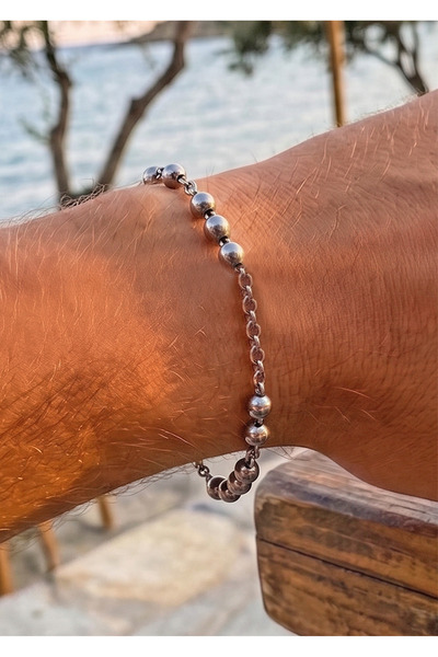 Duke Nickle Men's Silver Color Beaded Chain Detailed Steel Bracelet