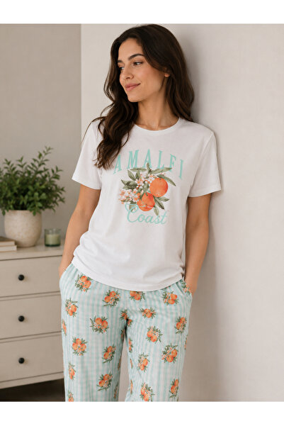 Victor and Jane By Styli Women's Graphic Short Sleeve Pyjama Set
