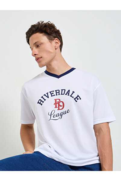 Styli Men Oversized Football Jersey Contrast Rib T-Shirt
