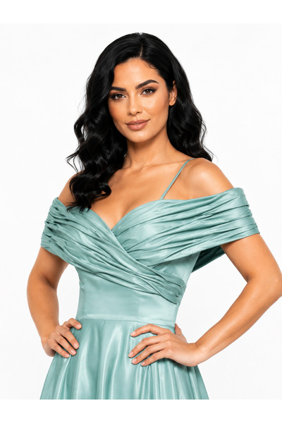 Lovely Dress Düşük Omuz Drapeli Saten Uzun Abiye Elbise