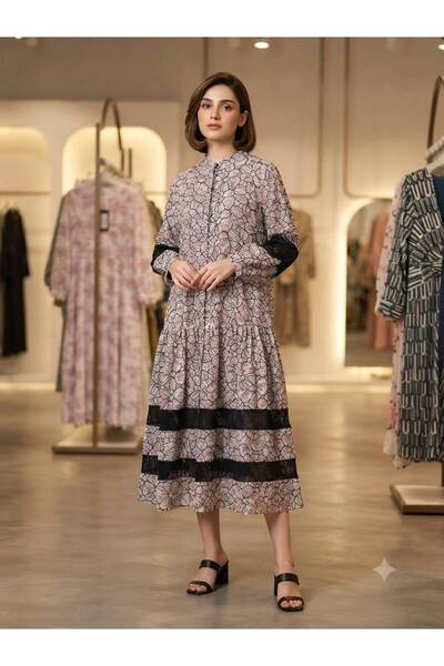 Pyramid masterpieces Elegant Casual Dress