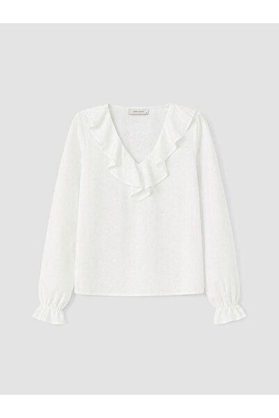 LC Waikiki Lcw Vision White Ruffled V-Neck Embroidered Blouse