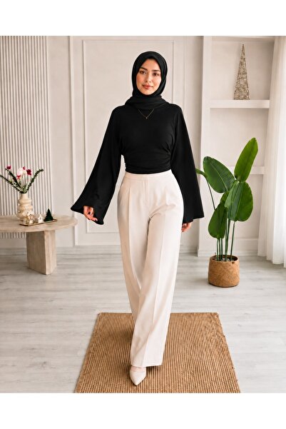 unika boutique Ženska bluza sa širokim rukavima i kratkim krojem