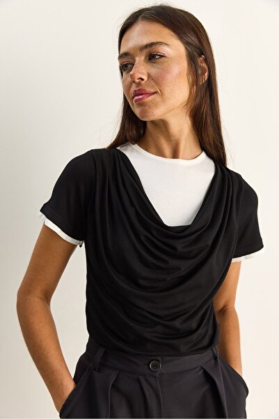 Hiccup LUCCI Tricou De Damă Cu Decolteu Cazac Și Mânecă Scurtă