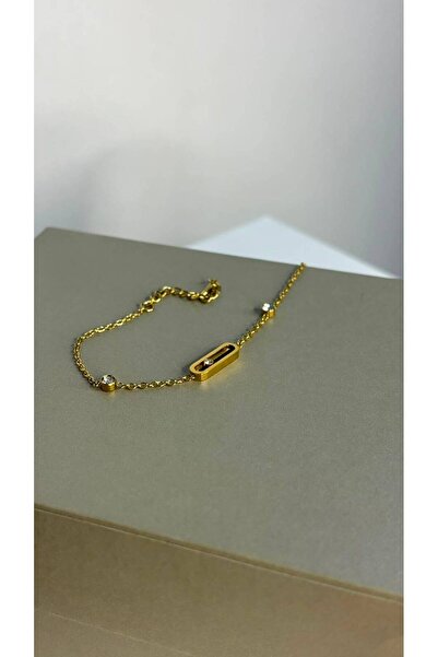 stainles steel Elegant and Simple Gold Flowing Bracelet