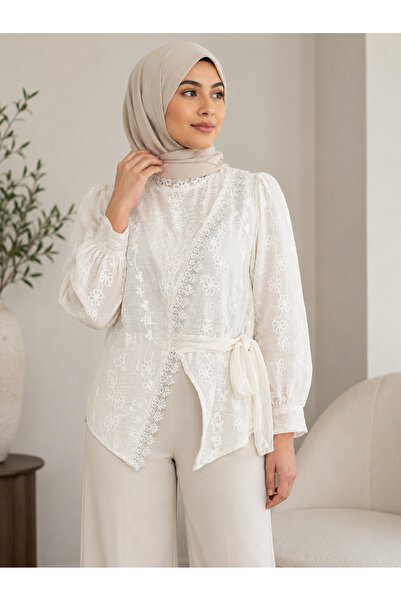 LAYARA COUTURE LACE TOP WITH EMBROIDERY FIT UP TO SIZE (Small - Medium)