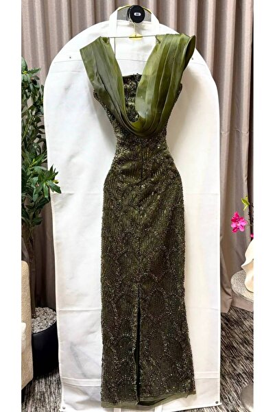 FASHION Luxurious Oil Green Evening Gown, Long and Fully Embroidered with Spa...