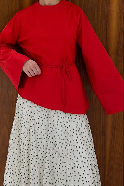 Faya Boutique Kırmızı Poplin İnce Kemerli Asimetrik Eliane Bluz