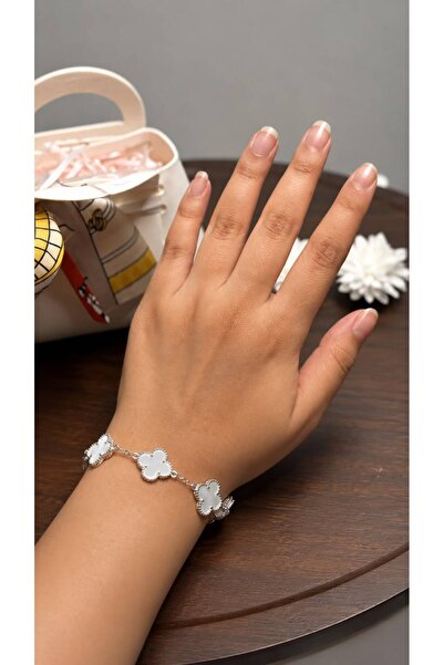stainles steel اسورة يد انسيابية فضيه على شكل وردة الحب البيضاء