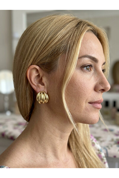 Asteria Jewelry Multi-View Textured Earrings