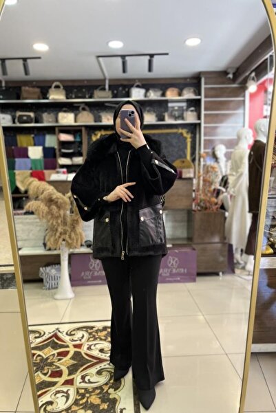 HÜMEYRA BUTİK قبعة أنجورا مع جيب جلدي