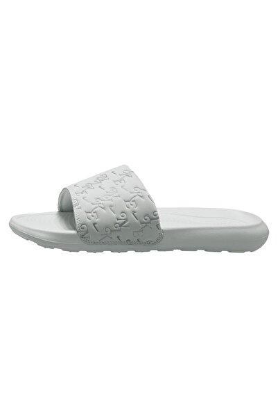 Nike Slapi pentru femei W VICTORI ONE SLIDE PRINT - HQ7022011
